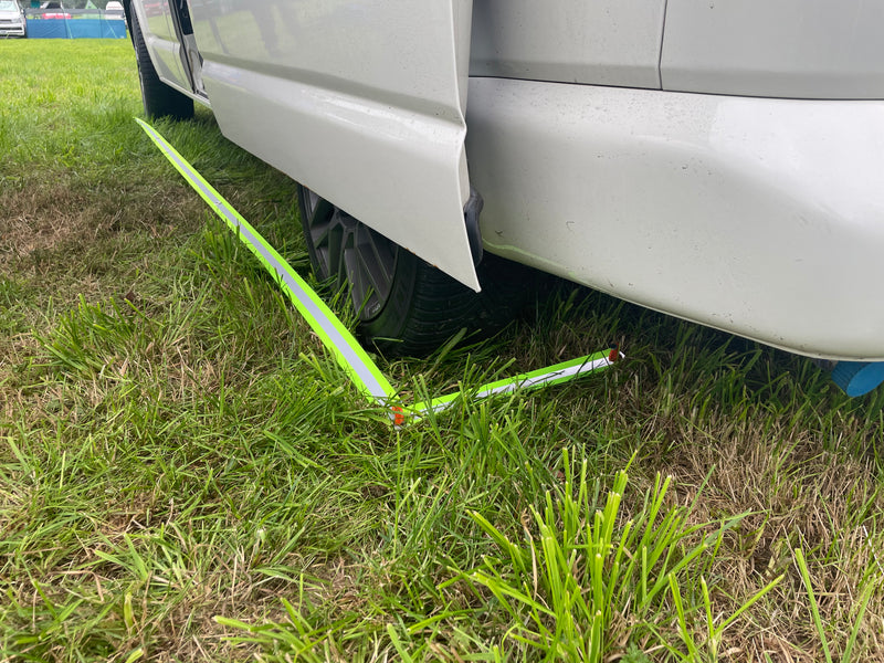Reflective Re-alignment Strip